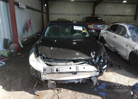 2017 Nissan Altima 2.5 Sv z USA, uszkodzony, nr VIN 1N4AL3AP0HC195378